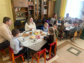 "Русское чаепитие". "Русское чаепитие".