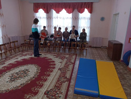 «Игры с мячом в семье» Их значение для всестороннего развития ребенка. «Игры с мячом в семье» Их значение для всестороннего развития ребенка.
